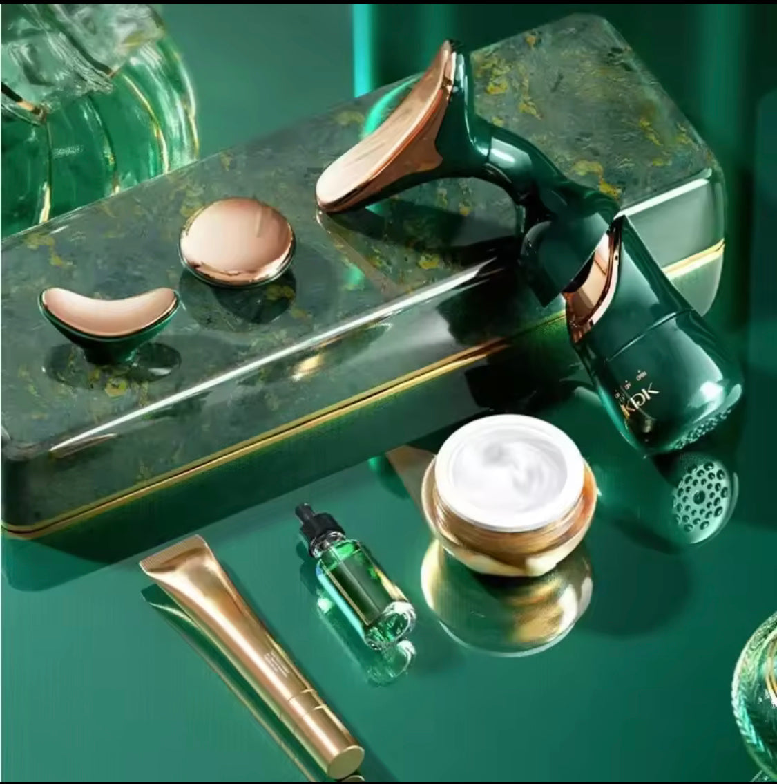 3 in 1 Face Lifting Device, Neck Facial And Eye Massager Device, Anti Aging Beauty Device Face Massager 3 in 1 Face Lifting Device, Neck Facial And Eye Massager Device, Anti Aging Beauty Device Face Massager